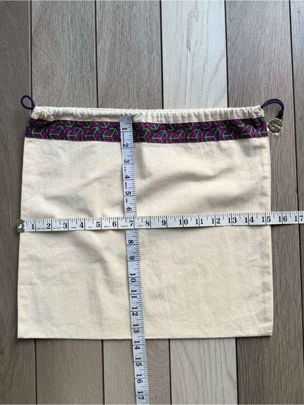 Tory Burch Set of 4 Cream Drawstring Bags